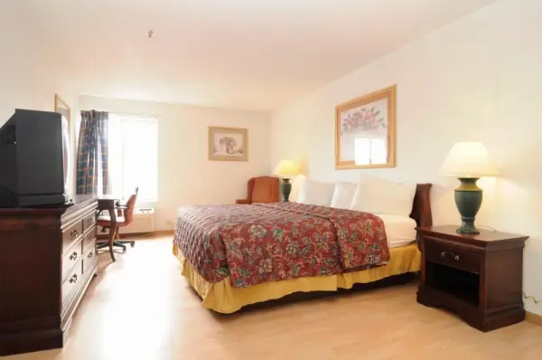 Kings Inn Calumet Park 4